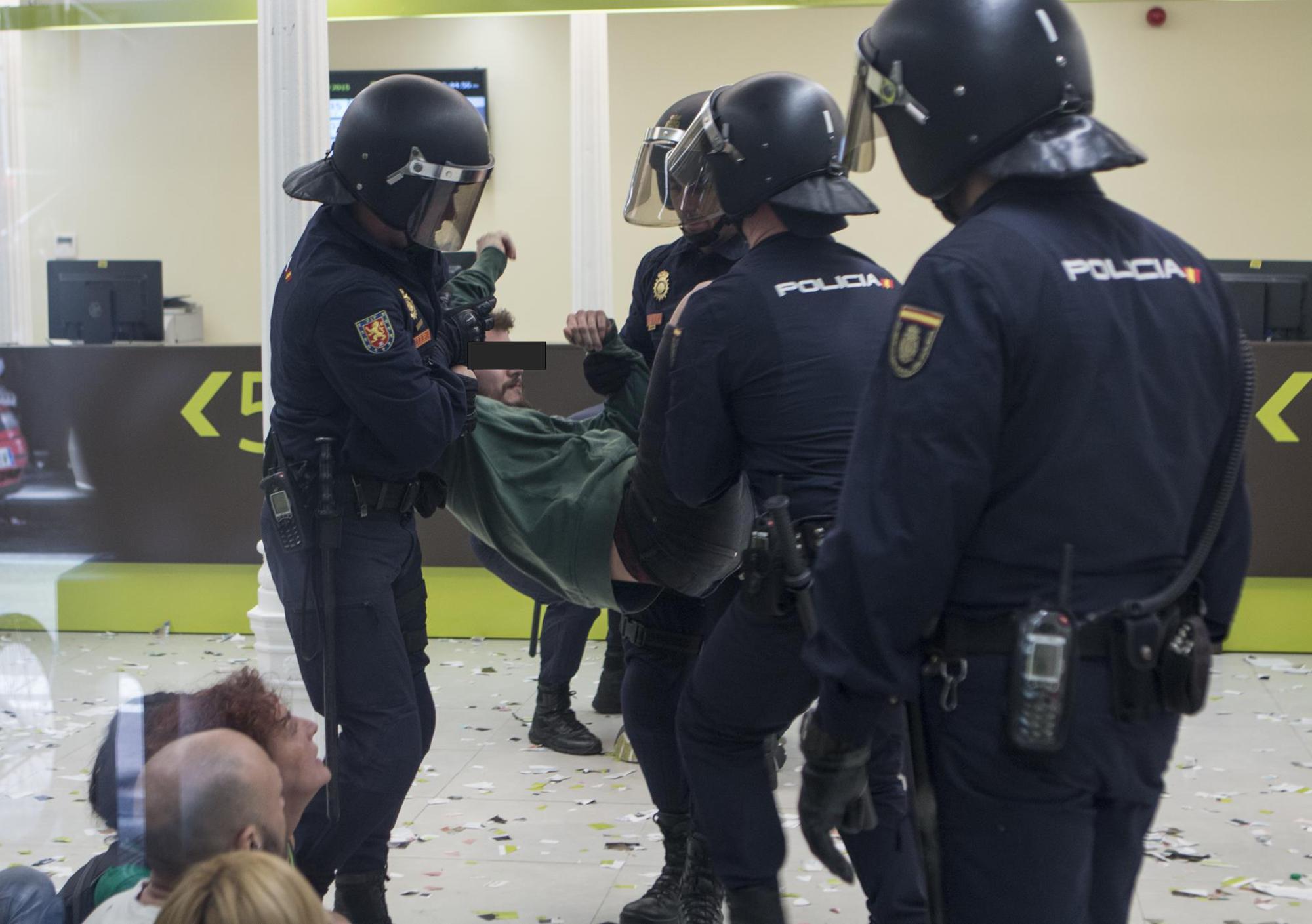 Desalojo en Bankia infiltrado